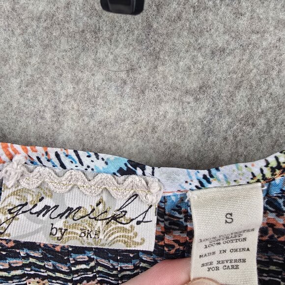 Gimmicks By BKE Crochet Knit Lace Trim Peasant Top Multicolor Size S - Picture 3 of 6